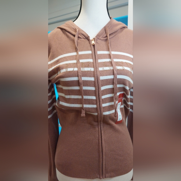 Guess Tan and White Casual Hoodie - Picture 2 of 6